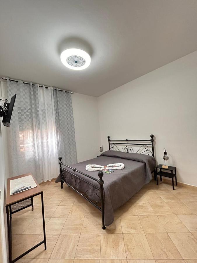 Amicka B&B Альгеро Екстер'єр фото